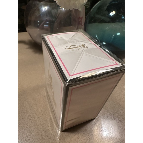 Juicy Couture I Am Juicy Couture Eau De Parfum Spray 1 fl oz 30 ml - Picture 2 of 5